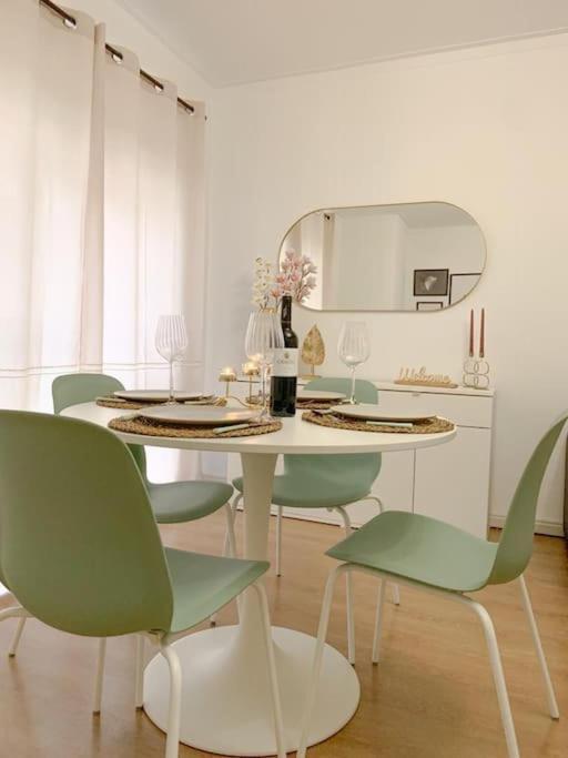 Oporto Music Flat - Very Central & Free Parking Buitenkant foto